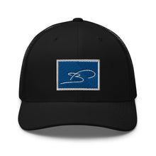 Load image into Gallery viewer, Beach trucker hat