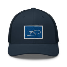 Load image into Gallery viewer, Beach trucker hat