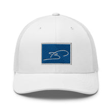 Load image into Gallery viewer, Beach trucker hat